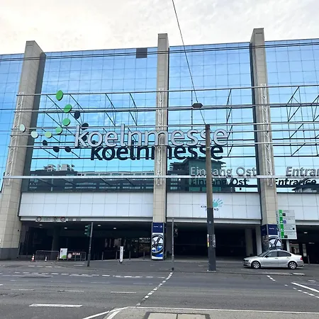 公寓 Panorama Koeln 弗雷兴